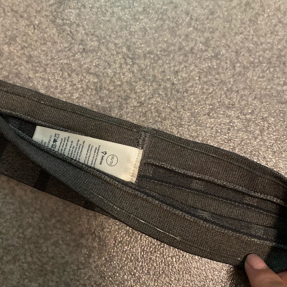 Ivivva headband - Picture 2 of 4